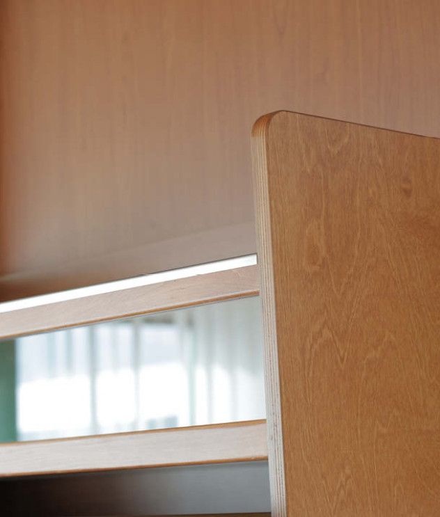 Particolare cesto pane con vetro basso Particolare cesto pane con vetro basso